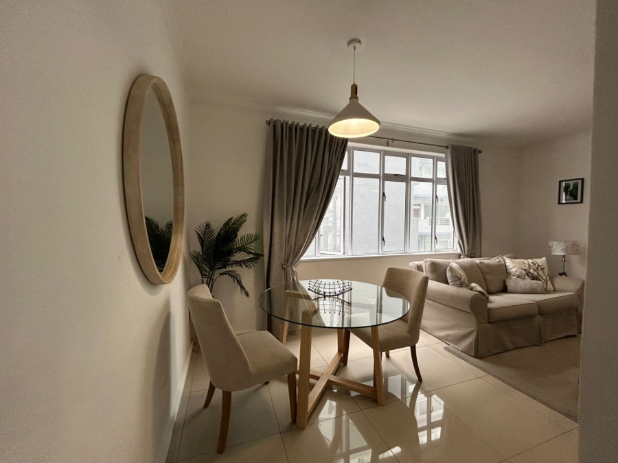 To Let 1 Bedroom Property for Rent in Three Anchor Bay Western Cape